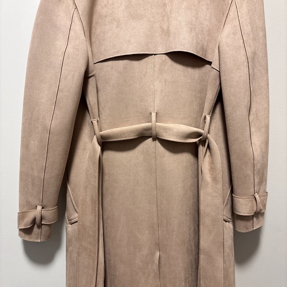 Brand new BEBE camel suede trench jacket - Picture 5 of 5